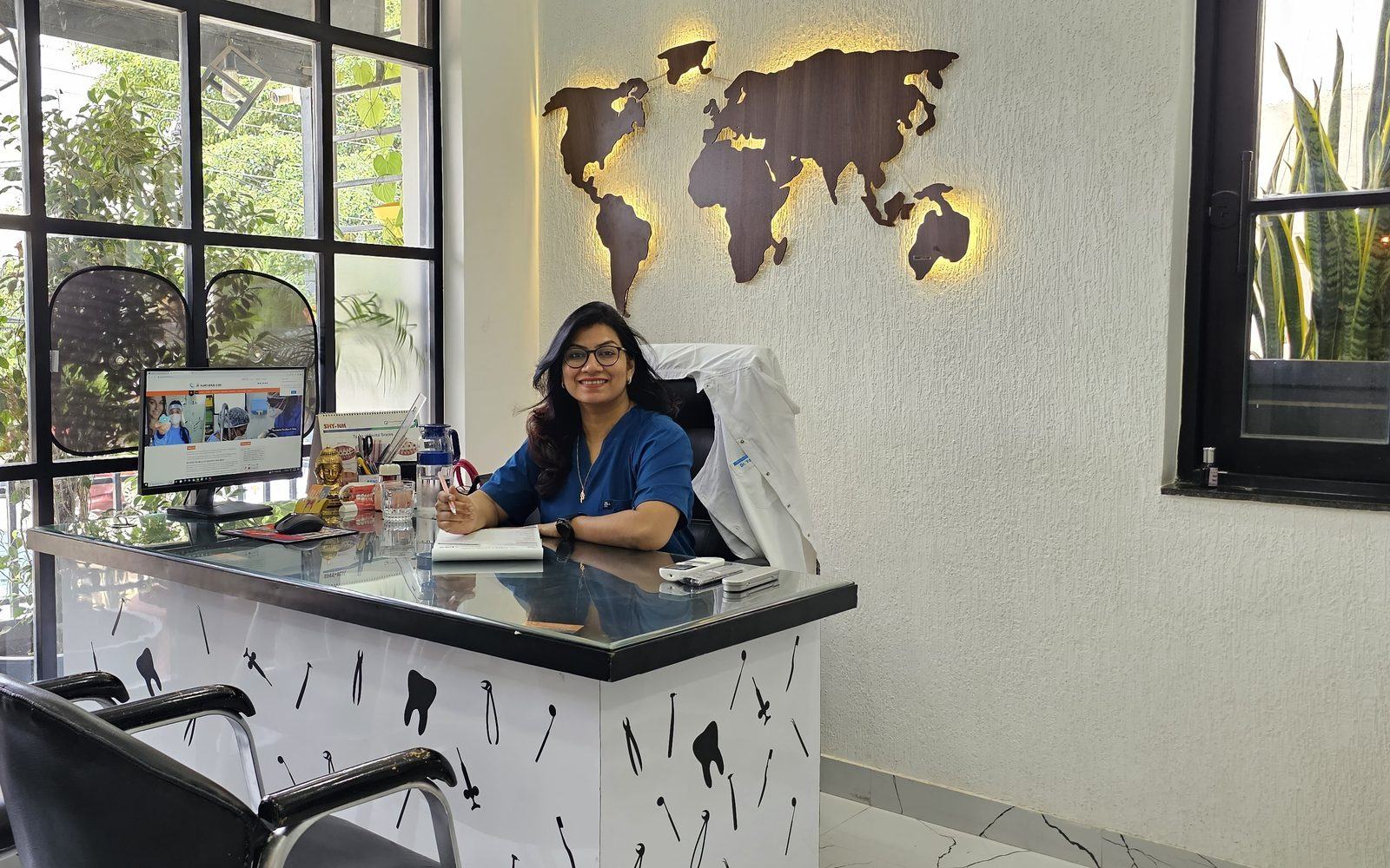 Consultation room — Dr. Yojna at her desk, Dr. Yojna's Dental Clinic, Jaipur